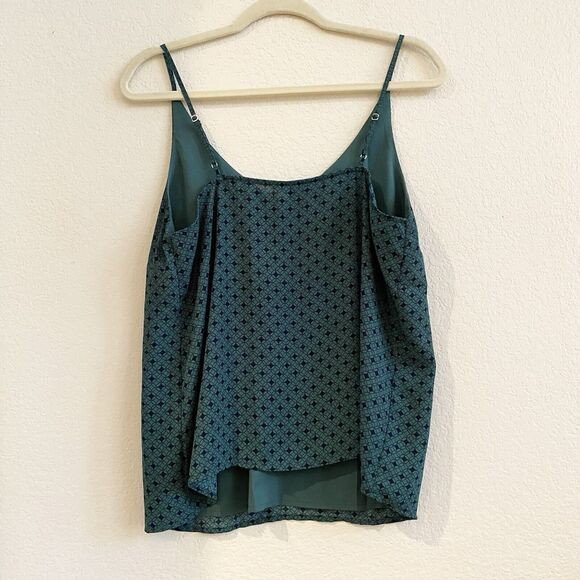 Banana Republic Women's Green Black Geometric Print Poly V-Neck Cami Top - Picture 8 of 8